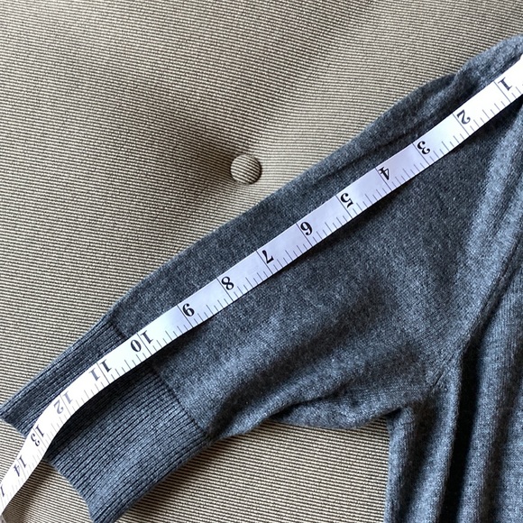 Gray Rossette Embellished Cardigan Sweater Size S - Picture 8 of 9